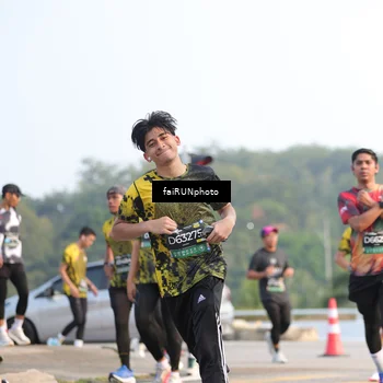 Runner Photo 6542757