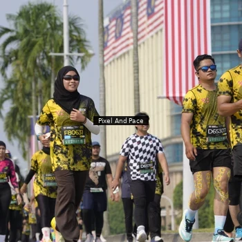 Runner Photo 6542777