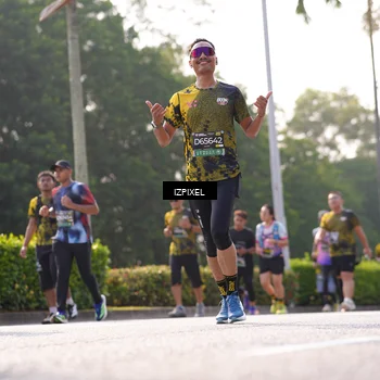 Runner Photo 6542799
