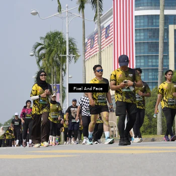 Runner Photo 6542808