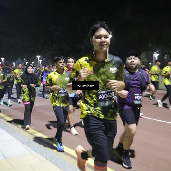 Runner Photo 6542822