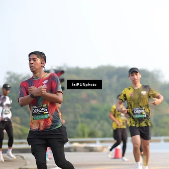 Runner Photo 6542823