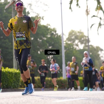 Runner Photo 6542825