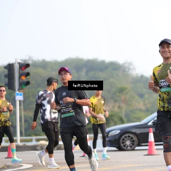 Runner Photo 6542830