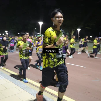 Runner Photo 6542831