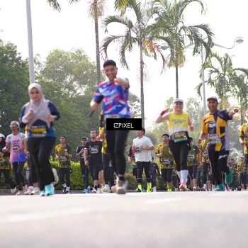 Runner Photo 6542837