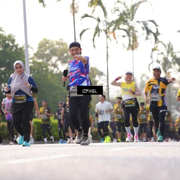 Runner Photo 6542844