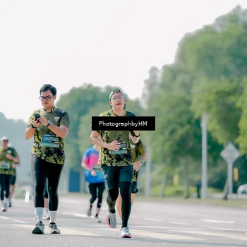 Runner Photo 6542857