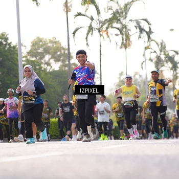 Runner Photo 6542859