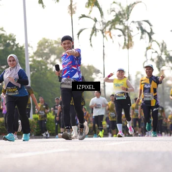 Runner Photo 6542862