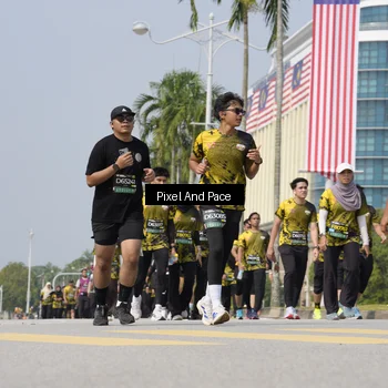 Runner Photo 6542874