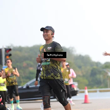 Runner Photo 6542877