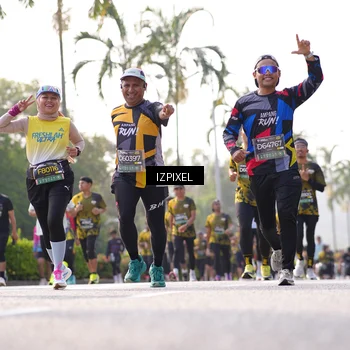 Runner Photo 6542878