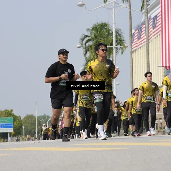 Runner Photo 6542886