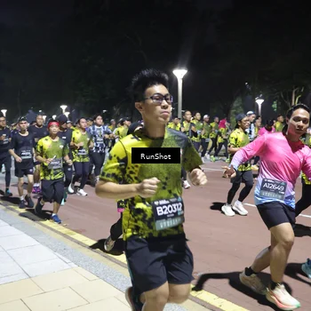 Runner Photo 6542905