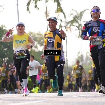 Runner Photo 6542914