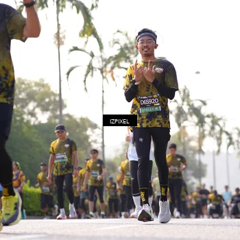 Runner Photo 6542962