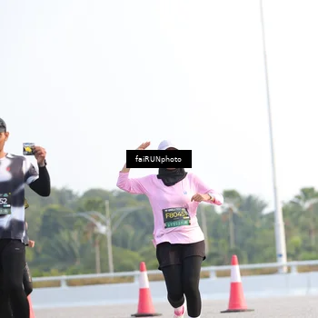 Runner Photo 6542979