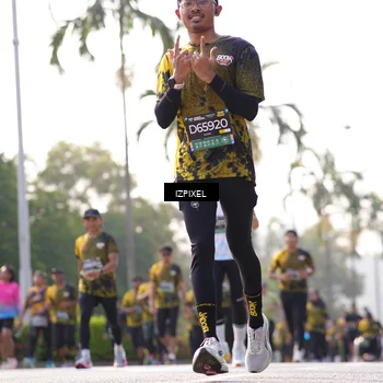 Runner Photo 6542991