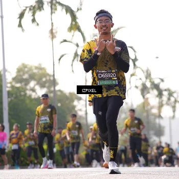 Runner Photo 6542999
