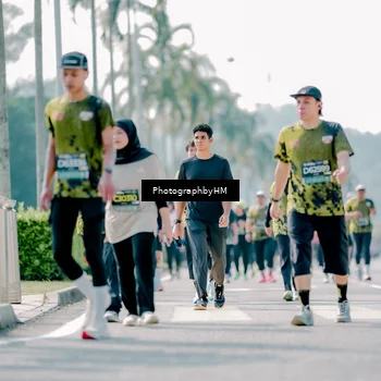 Runner Photo 6543046