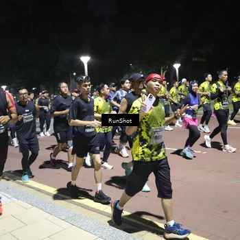 Runner Photo 6543052