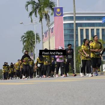 Runner Photo 6543107