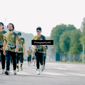 Runner Photo 6543114