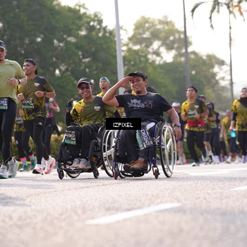 Runner Photo 6543130