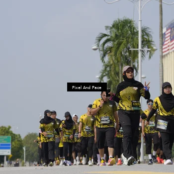 Runner Photo 6543131