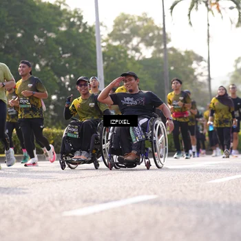 Runner Photo 6543133