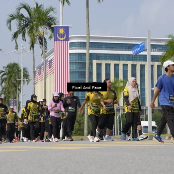 Runner Photo 6543143