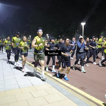 Runner Photo 6543144