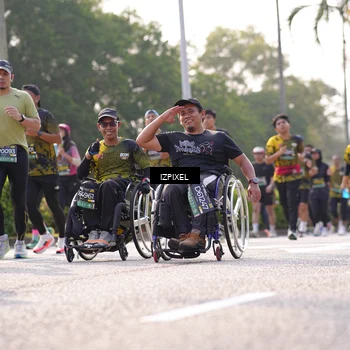 Runner Photo 6543150