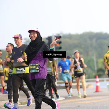 Runner Photo 6543177