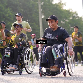 Runner Photo 6543191