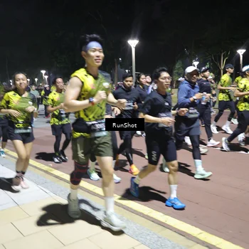 Runner Photo 6543193