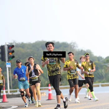 Runner Photo 6543198