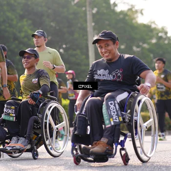 Runner Photo 6543226