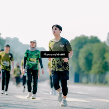 Runner Photo 6543228