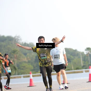 Runner Photo 6543246