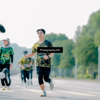 Runner Photo 6543259