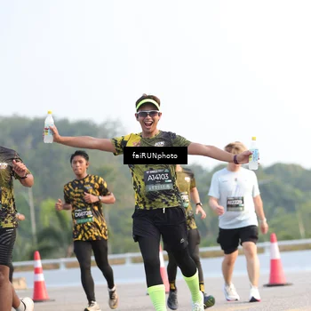 Runner Photo 6543264