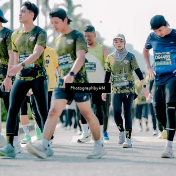 Runner Photo 6543270