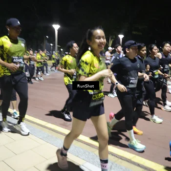 Runner Photo 6543272