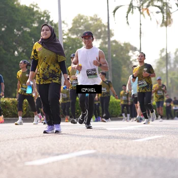 Runner Photo 6543273
