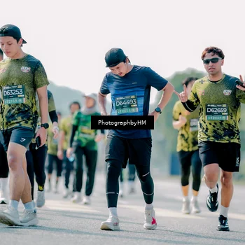 Runner Photo 6543276