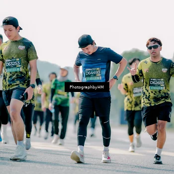 Runner Photo 6543281