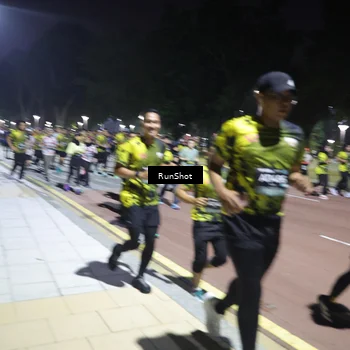 Runner Photo 6543282