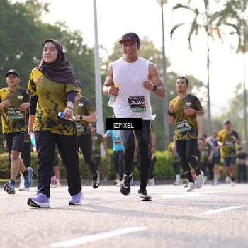 Runner Photo 6543311